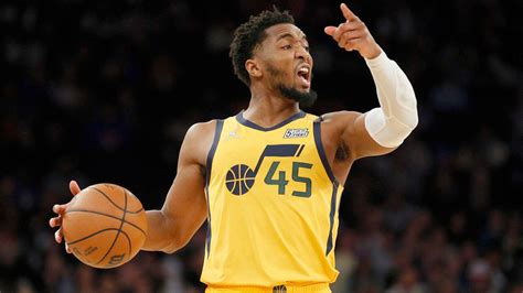 Celtics vs. Jazz odds, line: 2022 NBA picks, March 23 prediction from p.